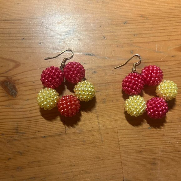 Fun Beaded earrings - Picture 2 of 2